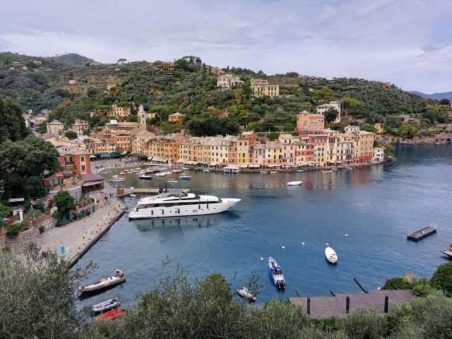 Casarinolaurino Valle Del Golfo Healthy Air Above The Sea Uscio Exterior foto
